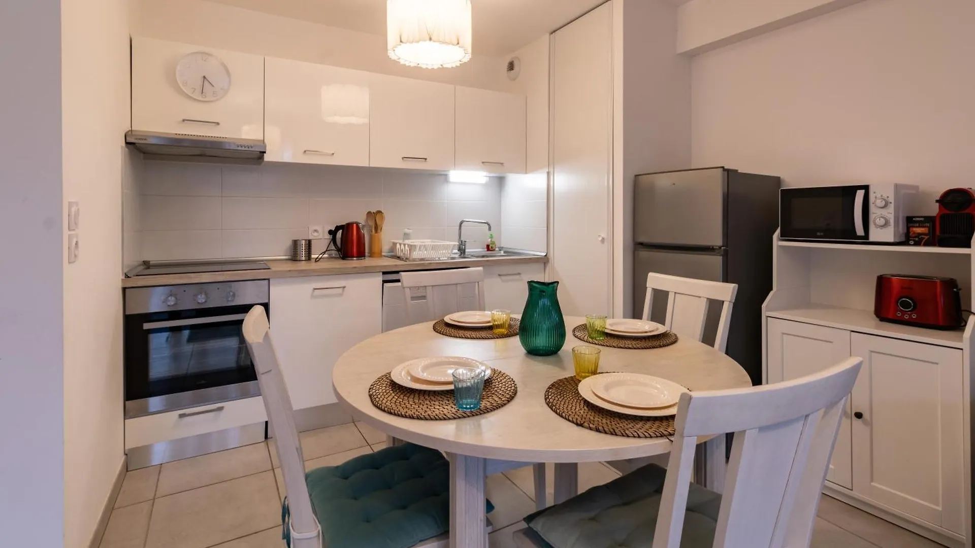 Apartmán T3 Lejeune, Hypercentre, Calme, Fibre, Balcon, 5 Min A Pied Metro Compans-Caffarelli Toulouse