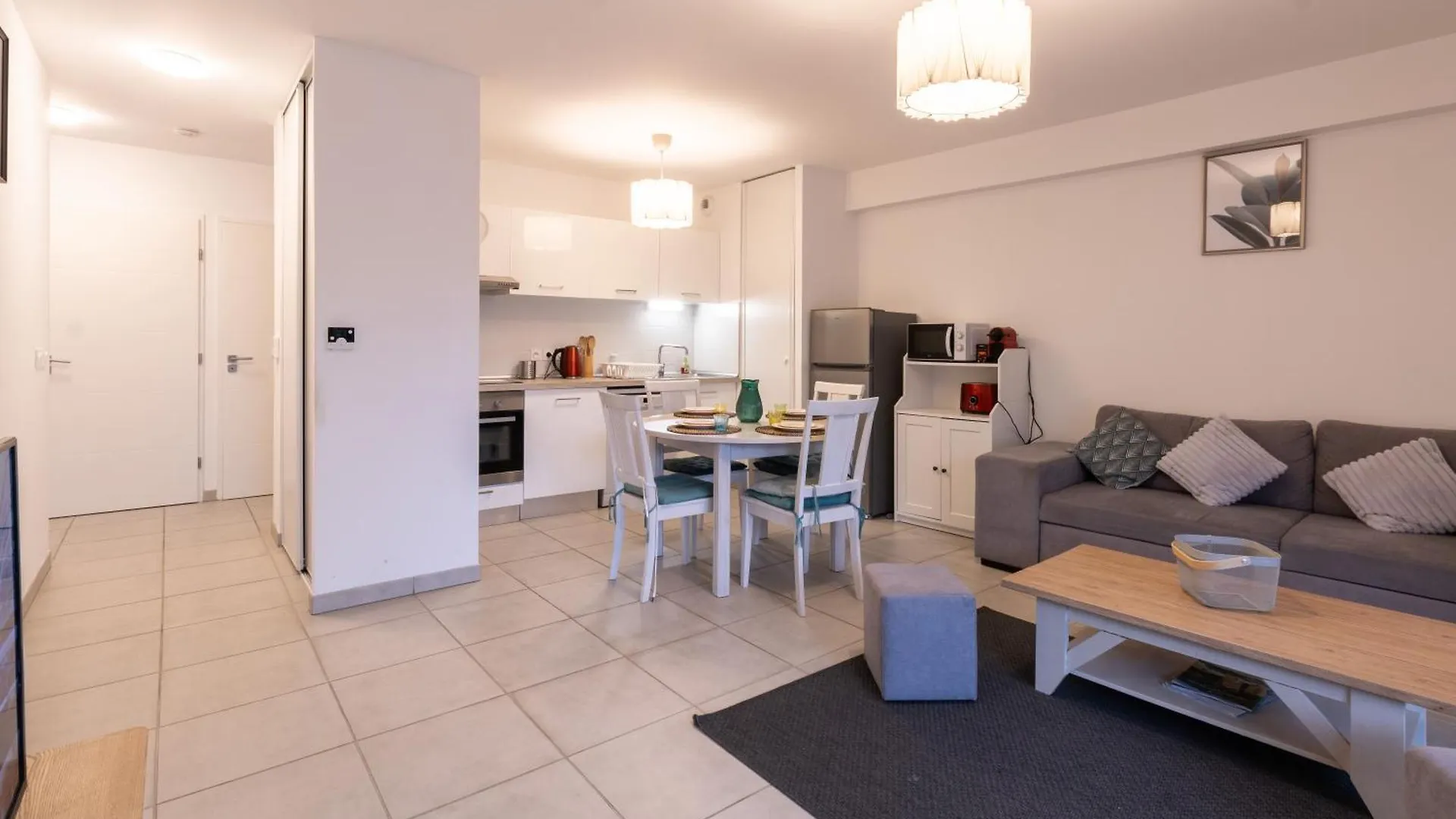 T3 Lejeune, Hypercentre, Calme, Fibre, Balcon, 5 Min A Pied Metro Compans-Caffarelli Toulouse