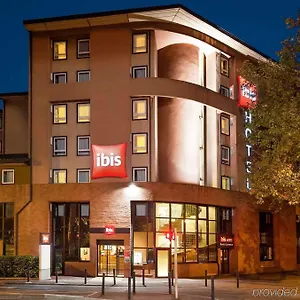 Ibis Pont Jumeaux Hotel